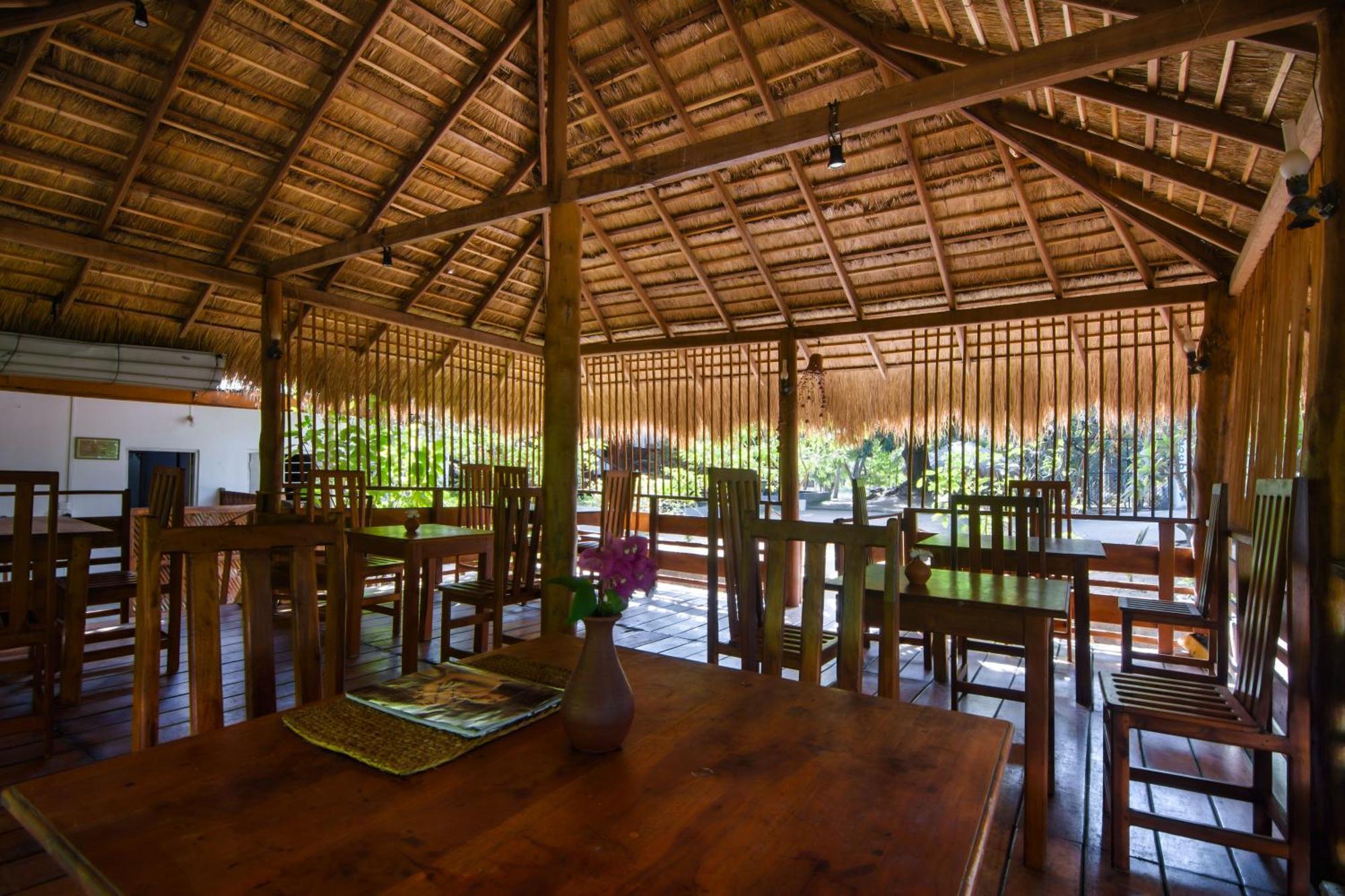 Hotel Arugambay Coco Bay à Baie d'Arugam Extérieur photo